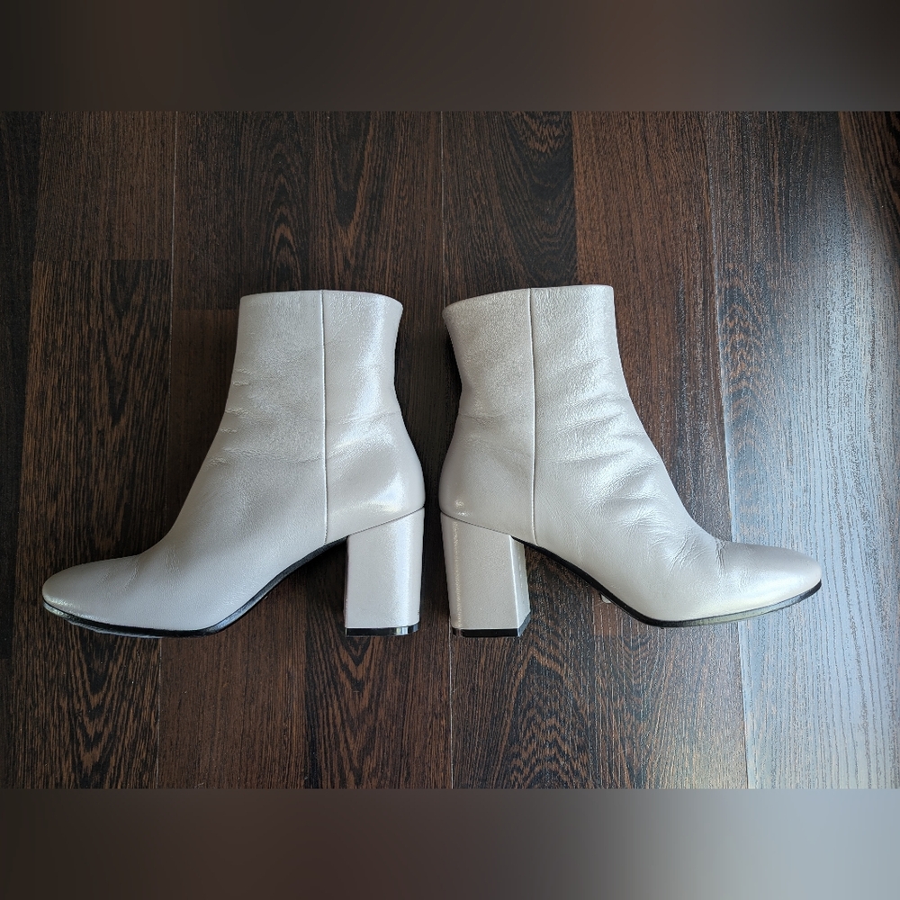 Balenciaga Grey Lambskin Leather Ankle Boots - Picture 2 of 11